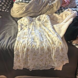 White and yellow American eagle strapless dress
